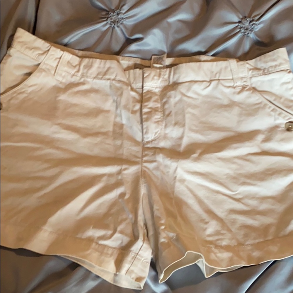 Old navy light khaki shorts